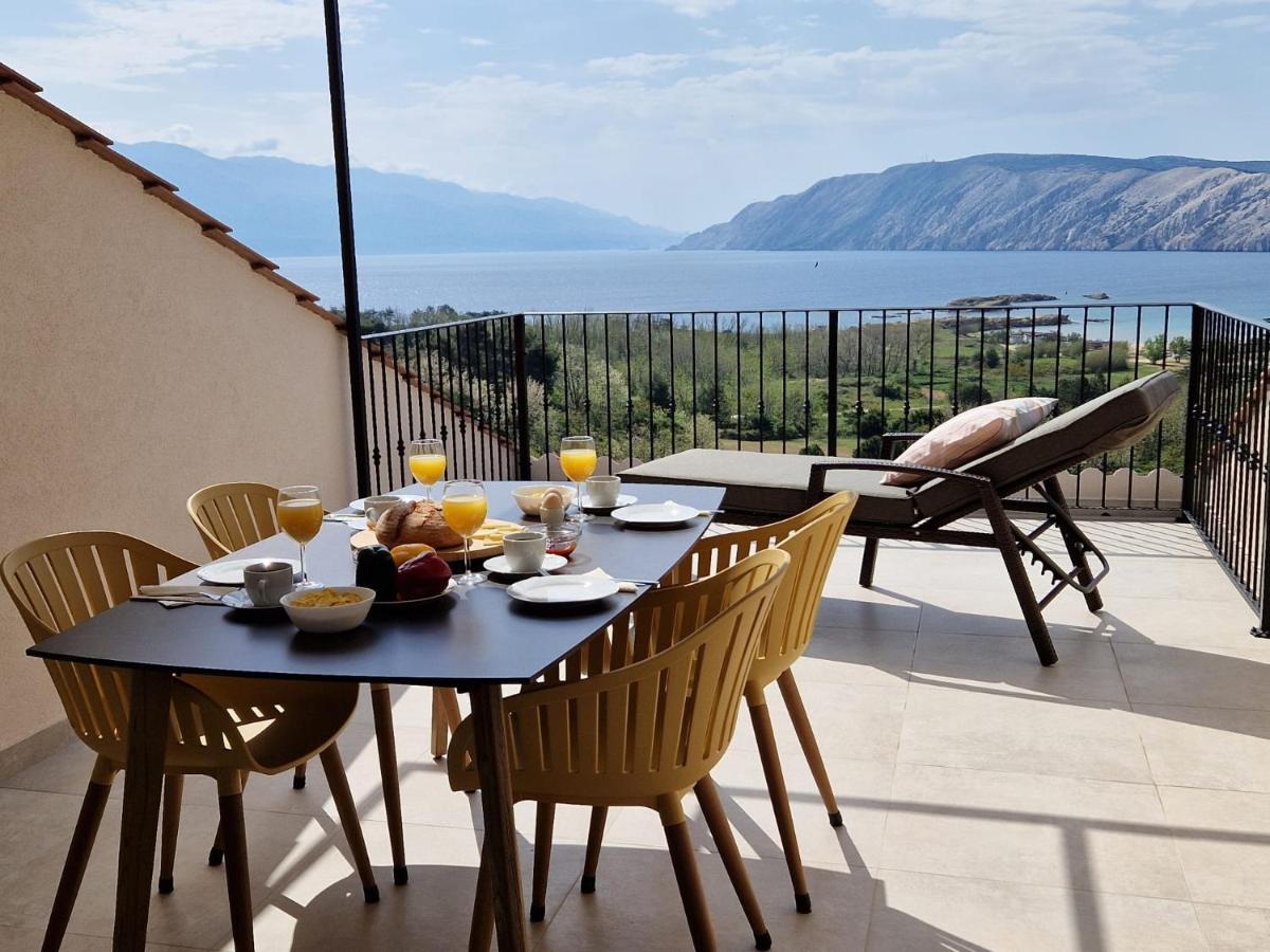 Haus Mit Meerblick Лопар Екстер'єр фото