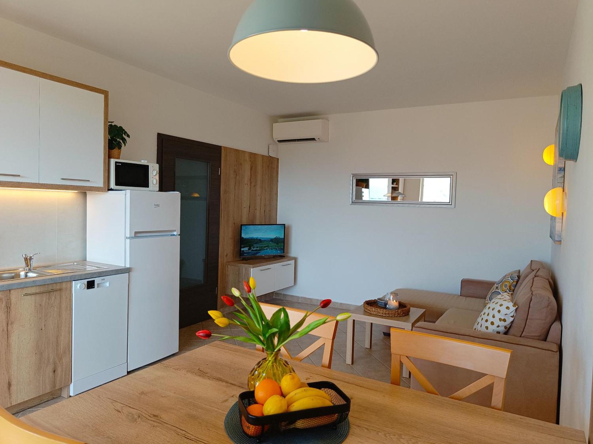 Haus Mit Meerblick Лопар Екстер'єр фото