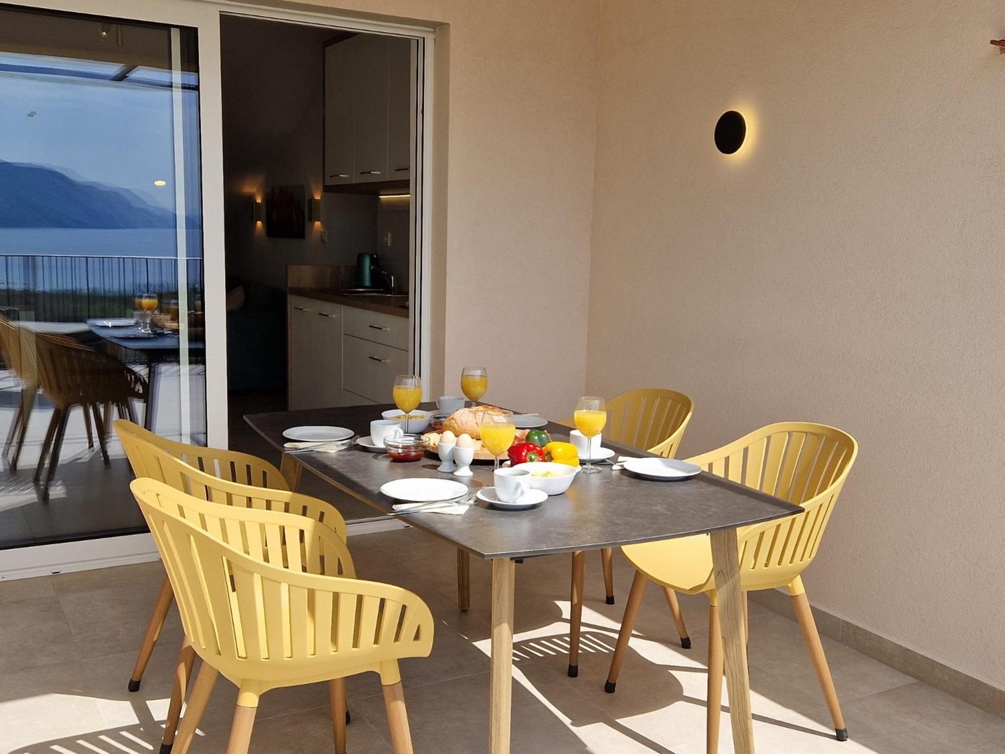 Haus Mit Meerblick Лопар Екстер'єр фото
