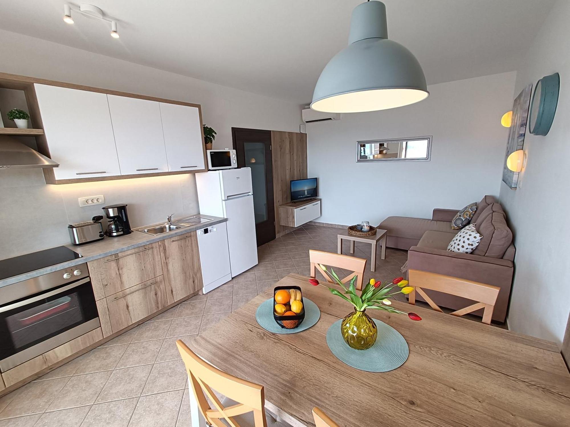 Haus Mit Meerblick Лопар Екстер'єр фото