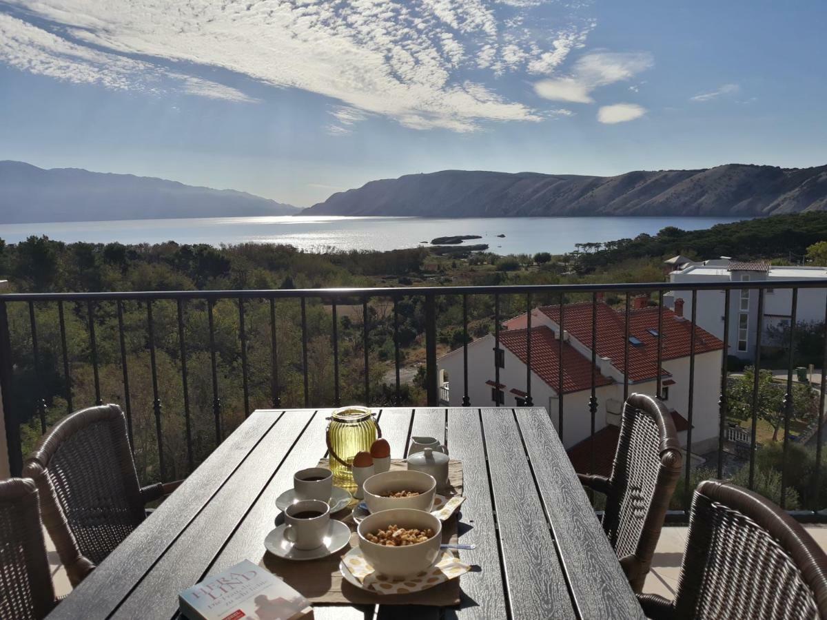 Haus Mit Meerblick Лопар Екстер'єр фото