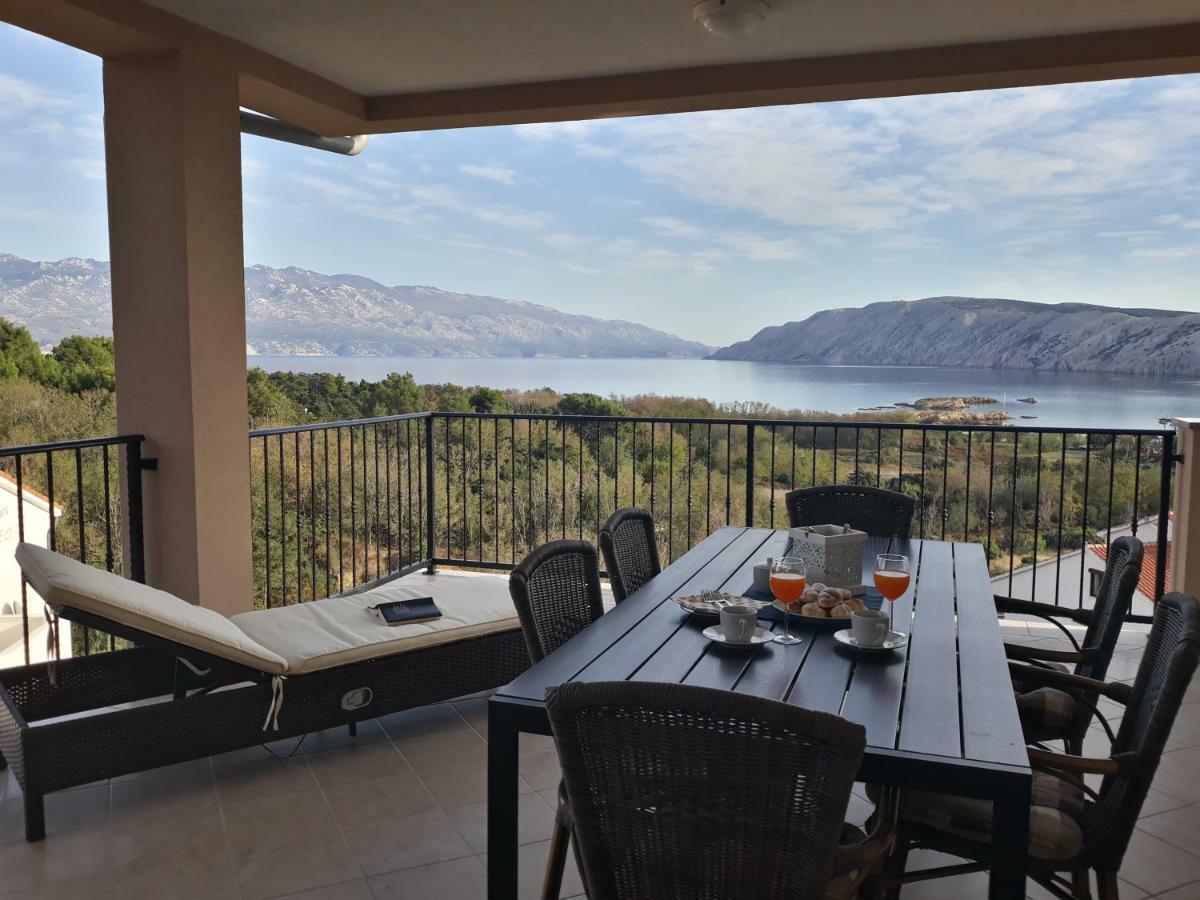 Haus Mit Meerblick Лопар Екстер'єр фото